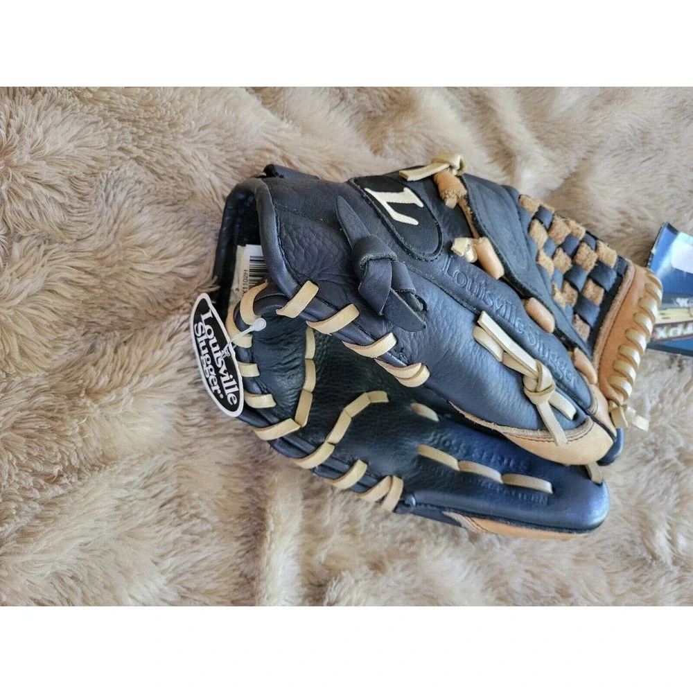 Ozzie Guillen Autographed Glove